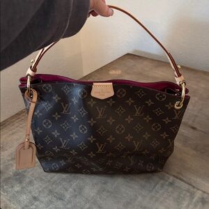 Louis Vuitton Graceful PM Monogram with peony dark pink  interior Shoulder Bag.